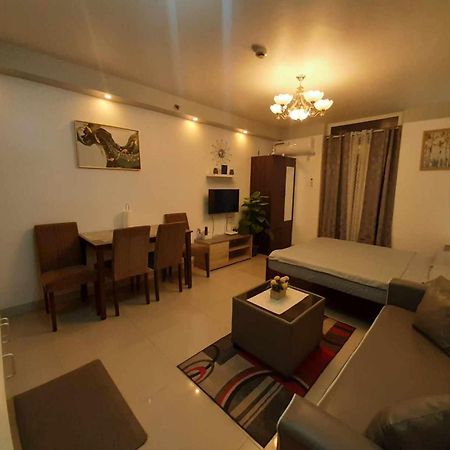 Saekyung Condominium Мактан Екстериор снимка