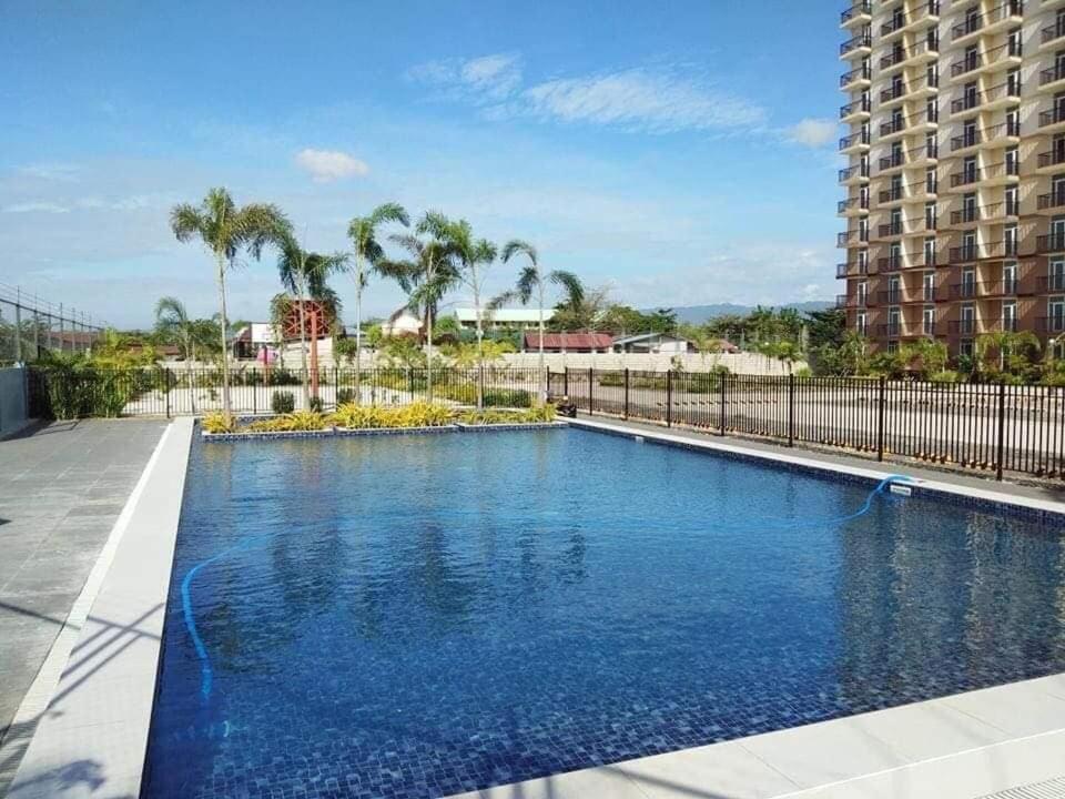 Saekyung Condominium Мактан Екстериор снимка