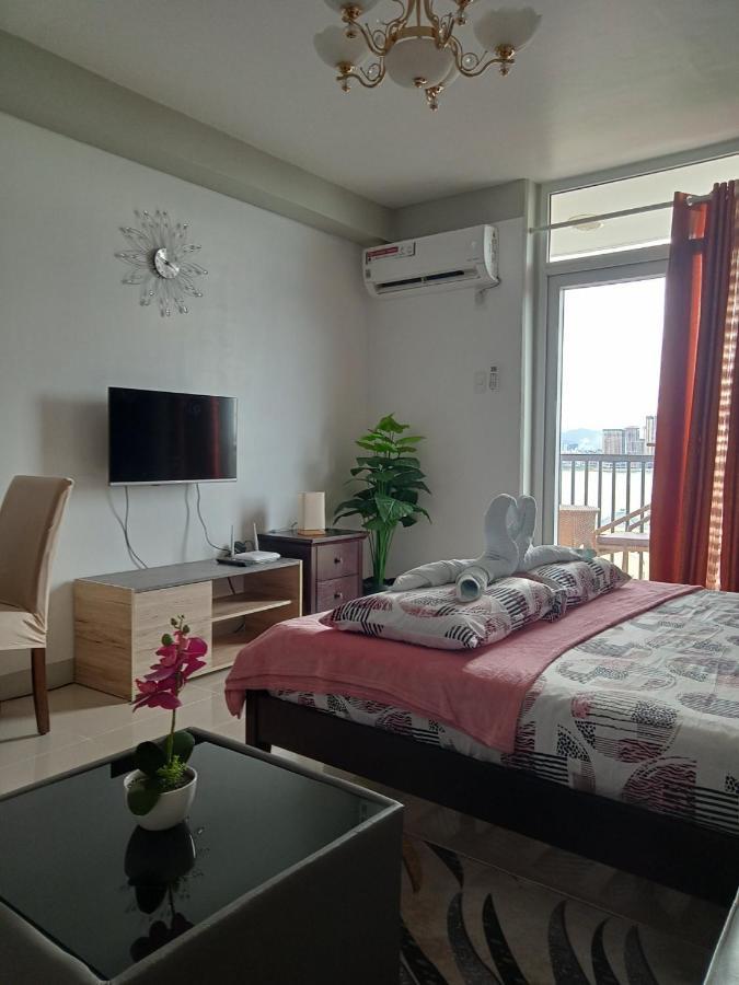 Saekyung Condominium Мактан Екстериор снимка