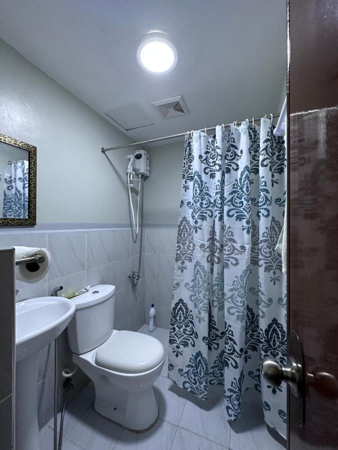 Saekyung Condominium Мактан Екстериор снимка